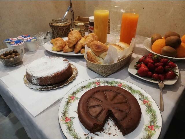 Kuro Hotel Палермо Екстериор снимка
